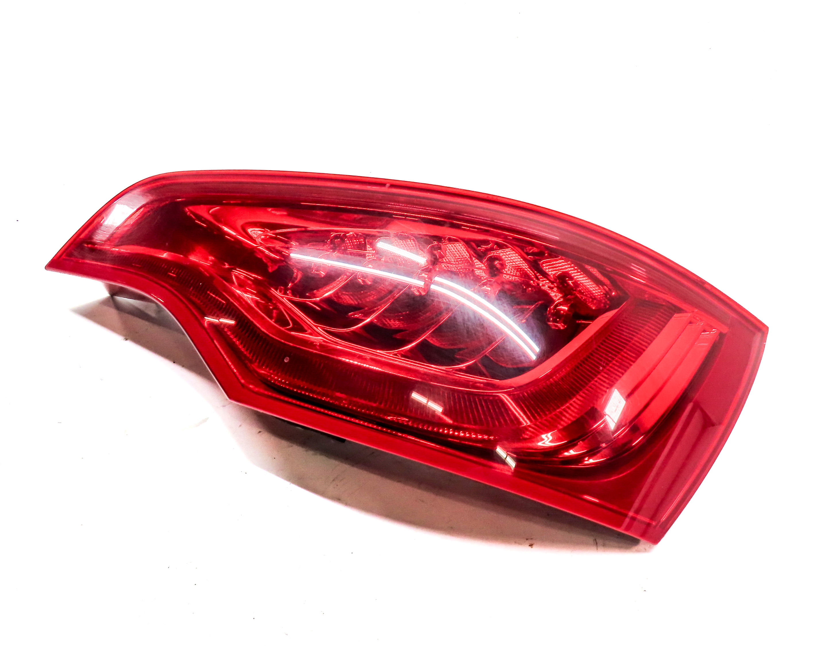 2010-2015 AUDI Q7 (4L) REAR RIGHT PASSENGER TAILLIGHT BRAKE LIGHT LAMP (LED) — exact item pictured